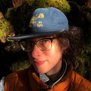 Meet your Posher, Laura